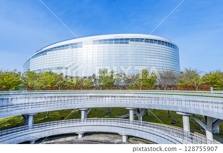 Niigata City Arts and Culture Center "Ryutopia" 128755907