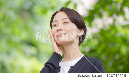 女性, 清新綠, 綠色, 護膚 128756226