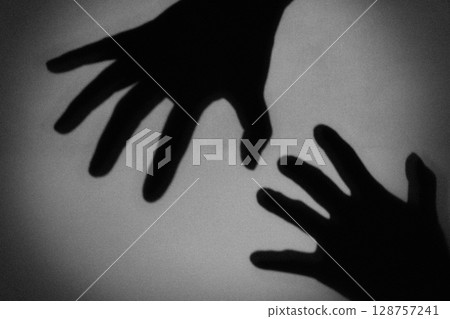犯罪和危險圖像 128757241