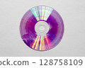 分割的 DVD 光碟中沒有記錄層的一半 128758109