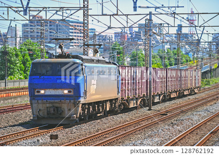 Tokaido Line Sagami Freight JR Freight EF200-16 (Suita) Tokaido Line Sagami Freight JR Freight EF200-16 (Suita) 128762192