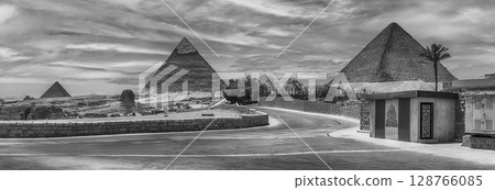 Great Sphynx and the Pyramids of Giza, Cairo, Egypt 128766085