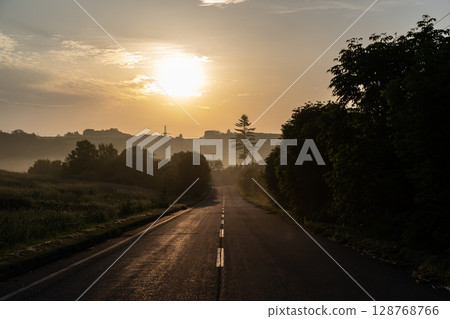十勝平原的黎明 128768766