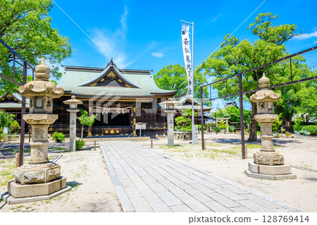夏季的若松惠比壽神社,福岡縣北九州市 夏季的若松惠比壽神社,福岡縣北九州市 128769414
