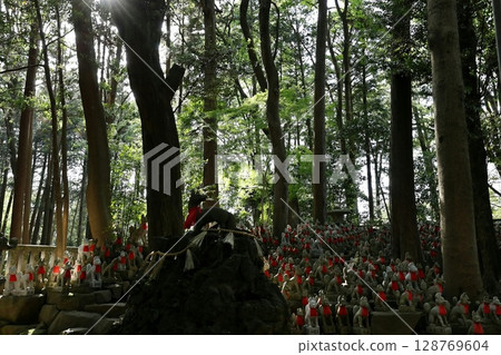 Toyokawa Inari (Toyokawakaku Myogonji Temple) Inari Shrine at Reikozuka Toyokawa Inari (Toyokawakaku Myogonji Temple) Inari Shrine at Reikozuka 128769604