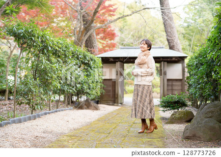 美麗的日本女性 128773726