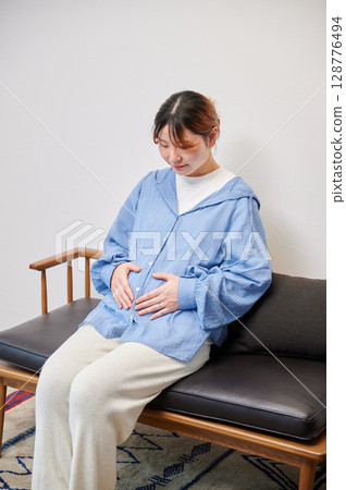 孕婦,孕婦,椅子,溫馨 孕婦,孕婦,椅子,溫馨 128776494