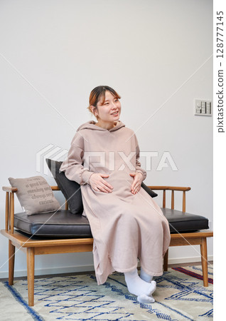 孕婦，孕婦，椅子，溫馨 128777145