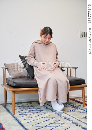 孕婦，孕婦，椅子，溫馨 128777146