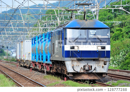Tokaido Main Line Ninomiya-Kozu JR Freight EF210-169 (Suita) 128777288