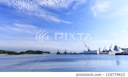日本海上自衛隊駐橫須賀港 128779622