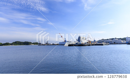 日本海上自衛隊駐橫須賀港 日本海上自衛隊駐橫須賀港 128779638