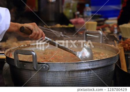 Offal stew - Izakaya specialty Offal stew - Izakaya specialty 128780429
