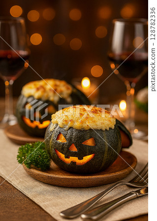 整個南瓜奶油烤 整個南瓜奶油烤 128782336