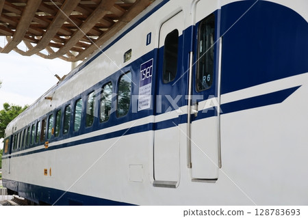 Shinkansen Shinkansen 128783693