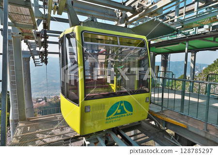 [Hashikurayama Ropeway] Suzukuraya, Ikeda-cho, Miyoshi City, Tokushima Prefecture 128785297