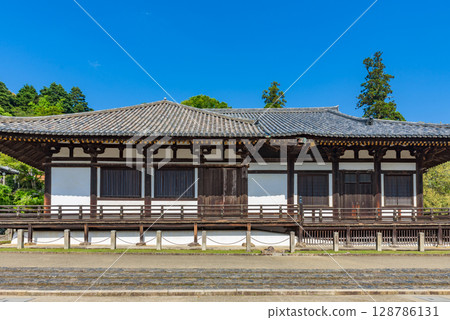 [國寶] 世界遺產：奈良縣奈良市東大寺、法華堂（三月堂） 128786131