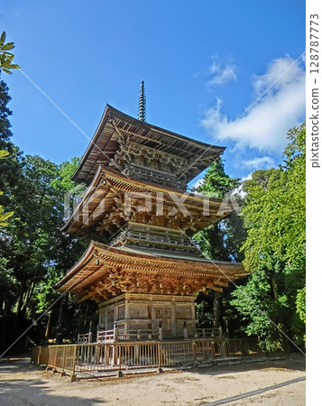 岡山縣三崎町天台宗本山寺：岡山縣最大的三重塔 128787773