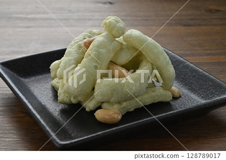 一小撮鹹毛豆 一小撮鹹毛豆 128789017