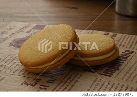 Beard Papa 薄餅三明治 - 派奶油泡芙口味 Beard Papa 薄餅三明治 - 派奶油泡芙口味 128789073