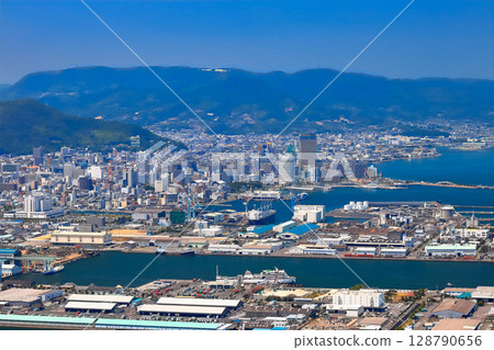 [Kagawa Prefecture] View of Takamatsu City from Yashimaru Observation Deck (Top 100 Tourist Spots in Japan) 128790656