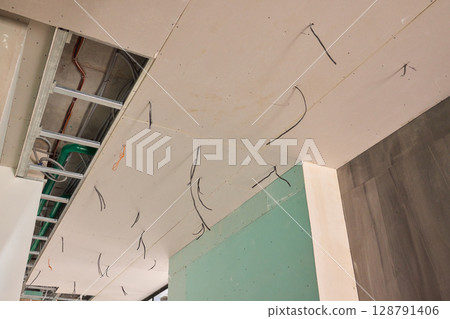 Industrial Rewiring Procedures and Best Practices in a Construction Zone Environment 128791406