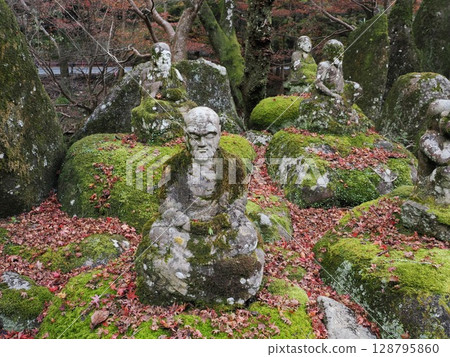 羅建雕像景觀 128795860