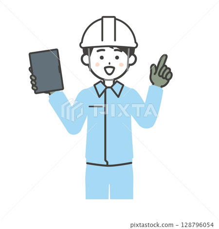 圖：一位面帶微笑、身穿工作服的男子手持平板電腦並指向上方 128796054