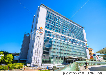 7月21日，日本橫濱的街景。旅遊需求正在恢復中……（熙熙攘攘的）新橫濱站等地隨處可見。邁向新時代… 128797585