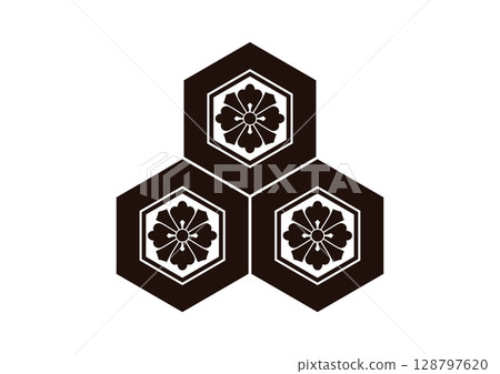 嚴島神社：三層龜甲劍與花角 128797620