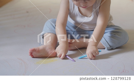 Hands of children drawing pictures 128799128