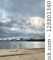 Sea	 128801340