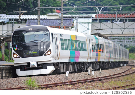 中央幹線上野原JR東日本E257系M-101編組（松本）梓海司 128802586