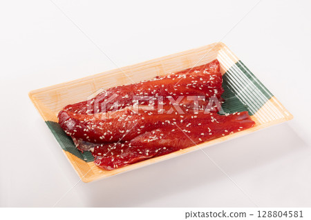 Red fish, mirin dried (bones removed) 128804581