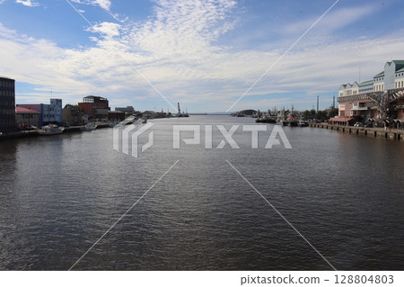 Kushiro River 128804803
