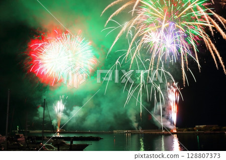 港口煙火節 港口煙火節 128807373