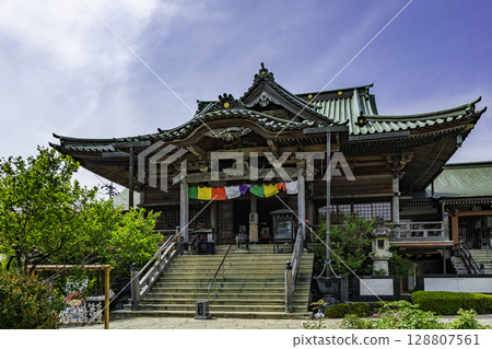 19th of the 88 Shikoku Temples: Tateji Temple, Main Hall, Komatsushima City, Tokushima Prefecture 19th of the 88 Shikoku Temples: Tateji Temple, Main Hall, Komatsushima City, Tokushima Prefecture 128807561