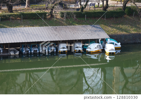 千鳥淵船舶停泊處 128810330