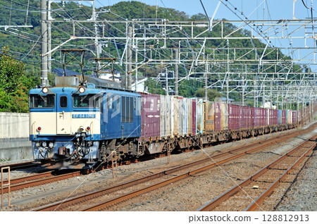 Tokaido Main Line, Oiso-Ninomiya, JR Freight, EF64-1012 (Aichi) 128812913