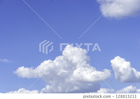 夏日雲圖 夏日雲圖 128813211