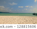 A peaceful sandy beach with clear skies and turquoise waters, offering a tranquil atmosphere in Koh Rong Sanloem, Sihanoukville, Cambodia 128815606