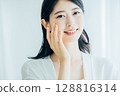 美麗形象年輕女子 128816314