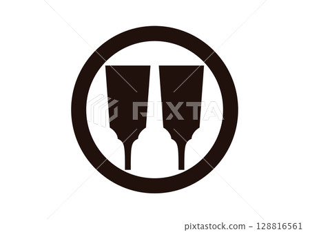 Circle of shuttlecocks 128816561
