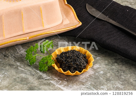 Luxury delicous strugeon black caviar 128819256