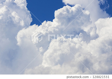 Cumulonimbus Cloud Cumulonimbus Cloud 128821531