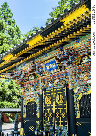 華麗奢華的瑞鳳殿 128822680