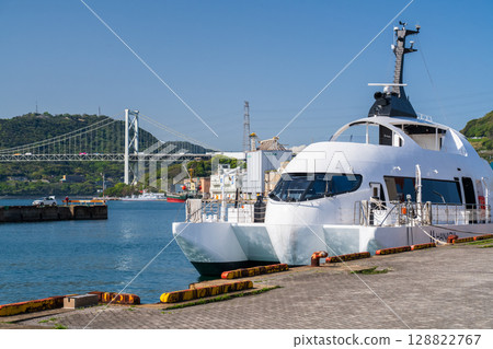 <Fukuoka Prefecture> View of the Kanmon Straits <Fukuoka Prefecture> View of the Kanmon Straits 128822767