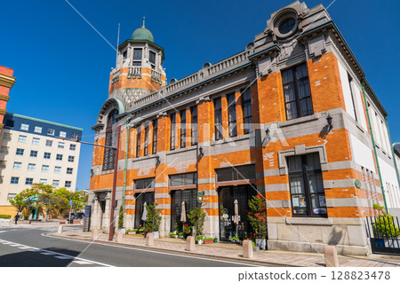 <Fukuoka Prefecture> Mojiko retro townscape 128823478