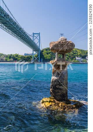 <Fukuoka Prefecture> View of the Kanmon Straits and Kanmon Bridge <Fukuoka Prefecture> View of the Kanmon Straits and Kanmon Bridge 128824390