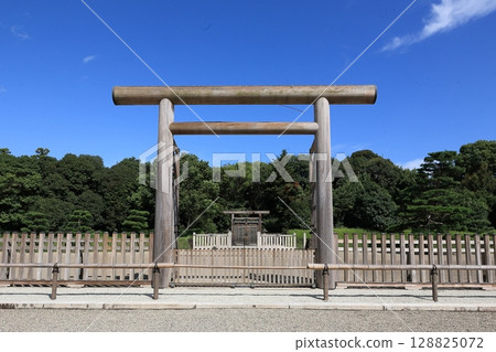 Tomb of Emperor Shinmu [Kashihara City, Nara Prefecture] 128825072